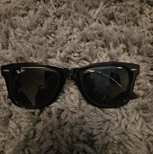 Ray-Ban Sunglasses